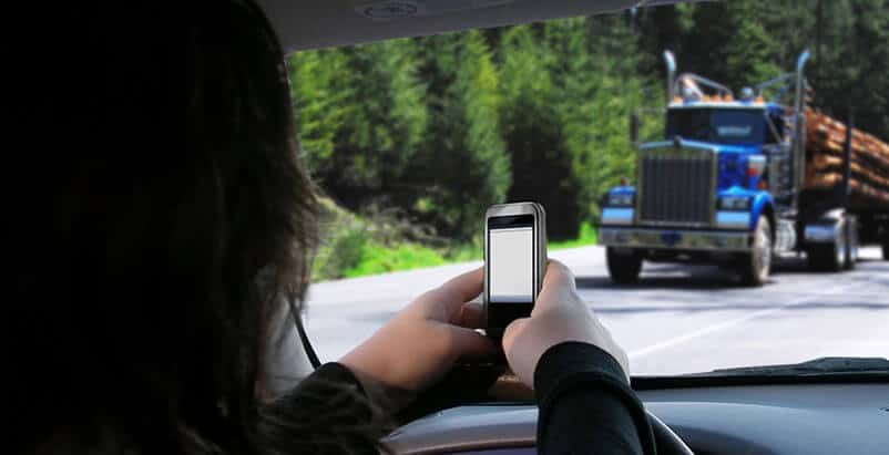 Chicago Truck Accident Lawyers Helping People Harmed by Distracted Drivers Chicago Truck Accident Lawyers Helping People Harmed by Distracted Drivers