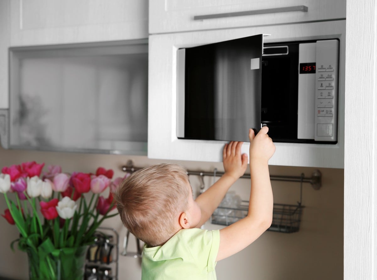Microwaves Linked to Thousands of Burn Injuries in Children Gainsberg