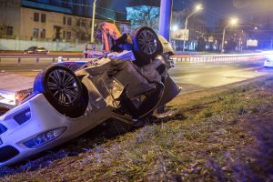Fatal DuSable Lake Shore Drive Crash in Bronzeville Highlights the Dangers of Rollovers